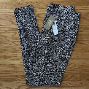 Chico's Black and White Slimming Leggings